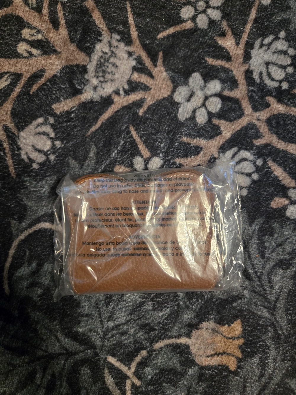 Coach Pebbled Leather Wavy Zip Around Wallet - Picture 3 of 5
